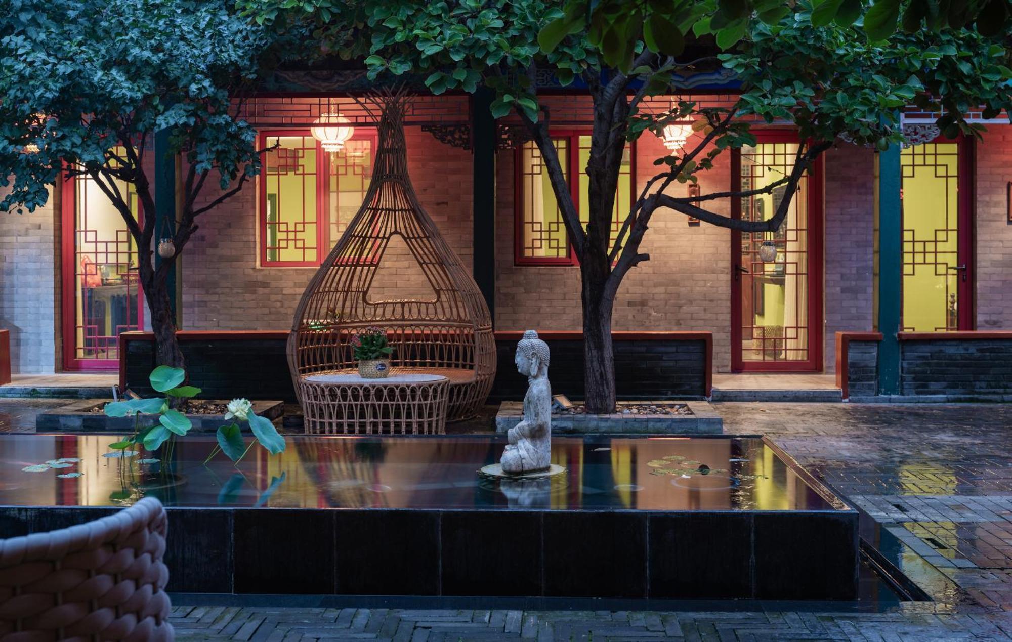 Hotel Cote Cour Deductive Beijing - Quadrangle Close To Tiananmen Square & Forbidden City & Nanluoguxiang, Walk To Wangfujing, English Speaking, Free Wifi, Free Laundry, Free Wonton & Noodles With Tour Ticket Service, Free Selfies With Ancient Costum Luaran gambar