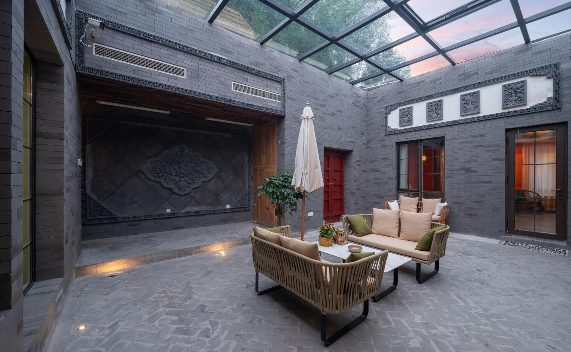 Hotel Cote Cour Deductive Beijing - Quadrangle Close To Tiananmen Square & Forbidden City & Nanluoguxiang, Walk To Wangfujing, English Speaking, Free Wifi, Free Laundry, Free Wonton & Noodles With Tour Ticket Service, Free Selfies With Ancient Costum Luaran gambar