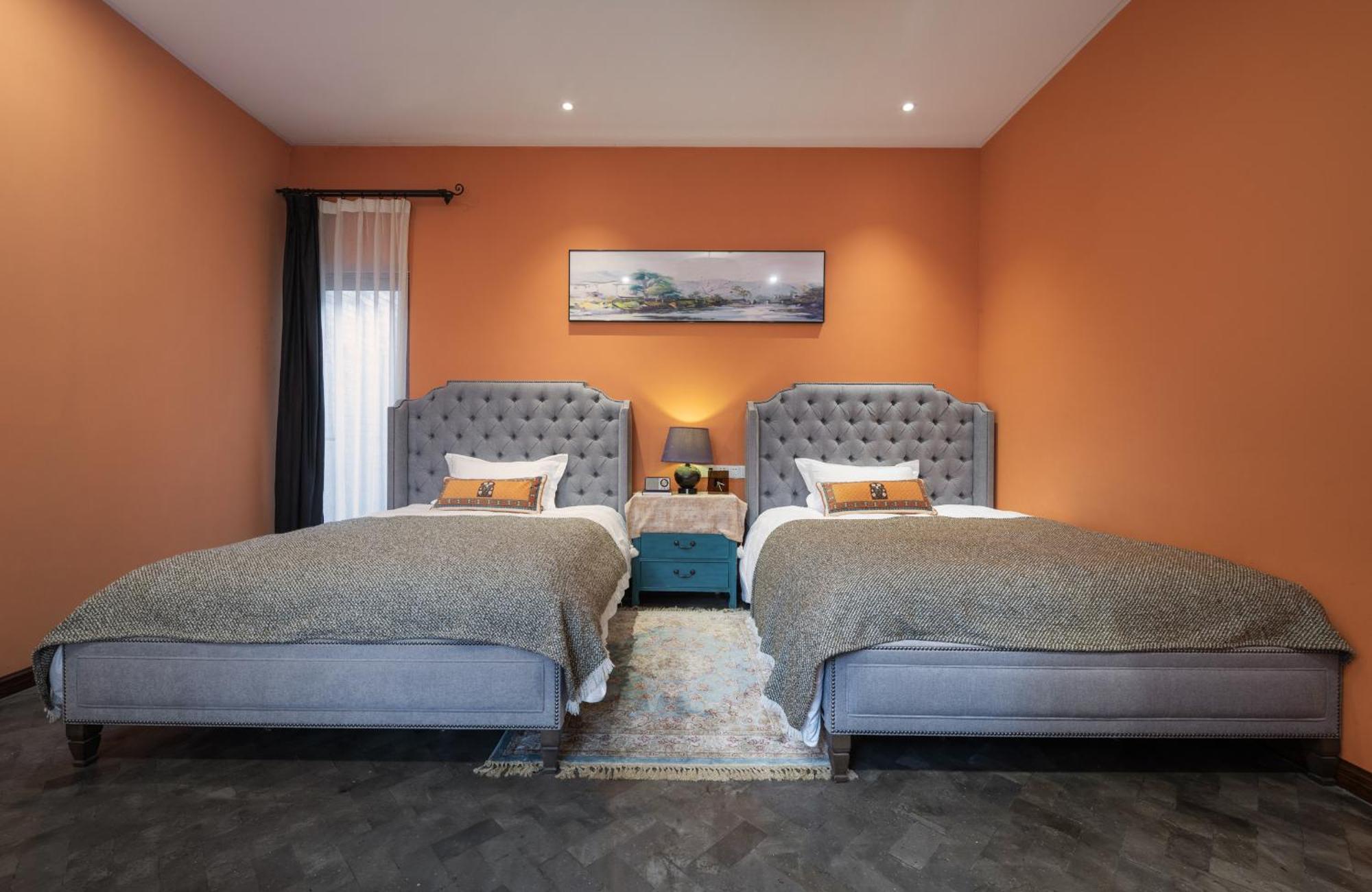 Hotel Cote Cour Deductive Beijing - Quadrangle Close To Tiananmen Square & Forbidden City & Nanluoguxiang, Walk To Wangfujing, English Speaking, Free Wifi, Free Laundry, Free Wonton & Noodles With Tour Ticket Service, Free Selfies With Ancient Costum Luaran gambar