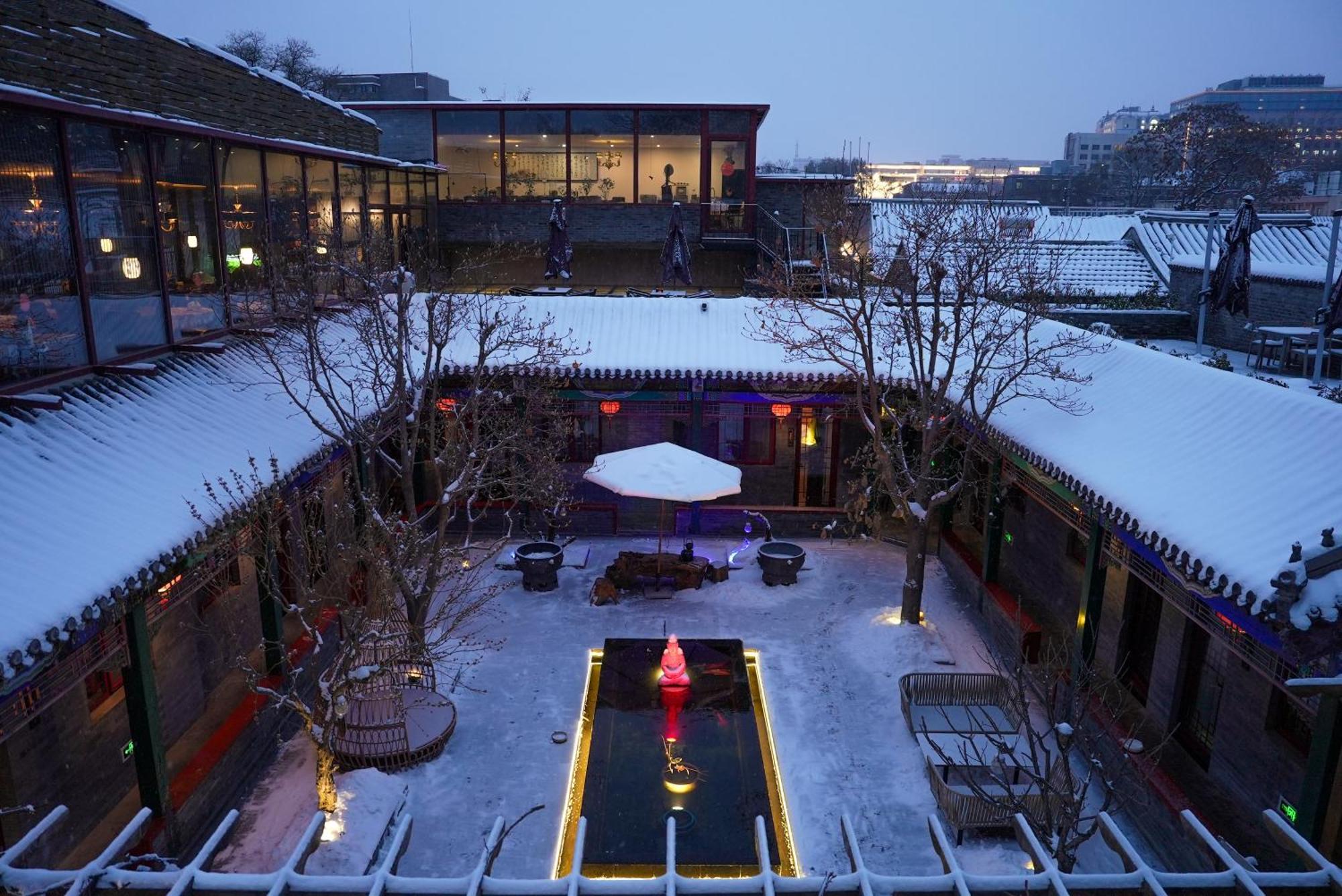 Hotel Cote Cour Deductive Beijing - Quadrangle Close To Tiananmen Square & Forbidden City & Nanluoguxiang, Walk To Wangfujing, English Speaking, Free Wifi, Free Laundry, Free Wonton & Noodles With Tour Ticket Service, Free Selfies With Ancient Costum Luaran gambar